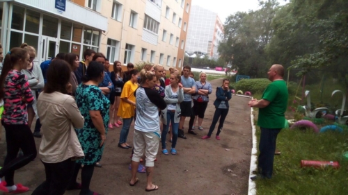 Проведение практ.занятия по использ.огнетушителей-общежитие медколледжа-2017г